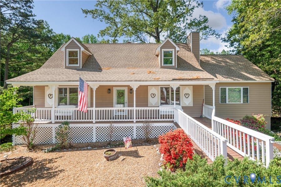 Property photo for 1119 Elmwood Drive, Colonial Heights, VA