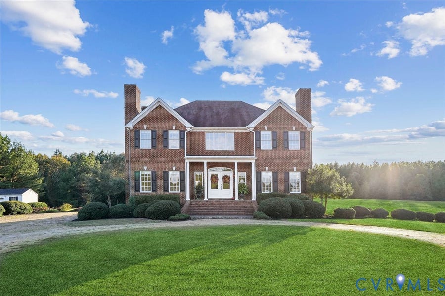Property photo for 20145 Hunnicut Road, Dinwiddie, VA