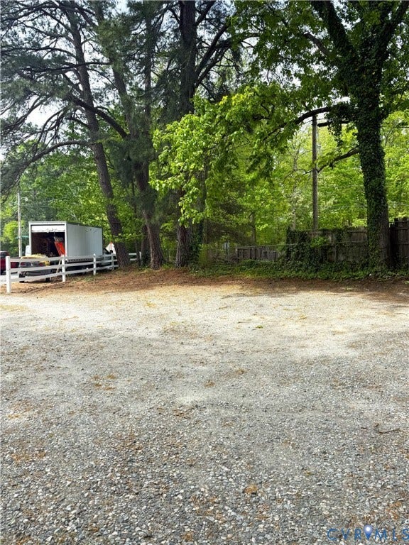 6108 Glenway Drive, Richmond, VA 23225 6108 Glenway Drive, Richmond, VA 23225
