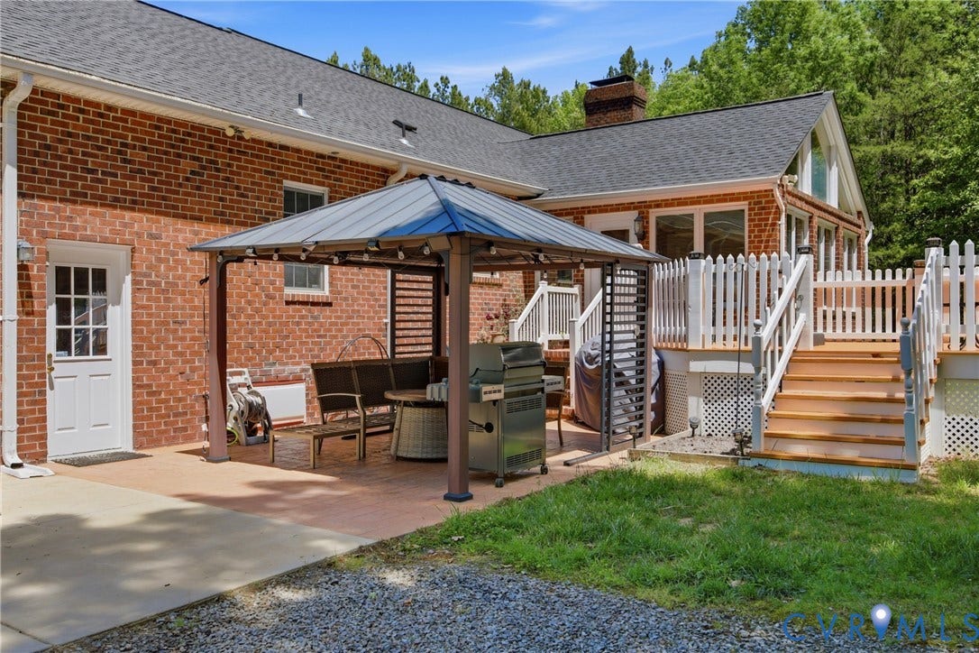13236 Lea Anna Lane, Hanover, VA 23102 Stamped concrete patio