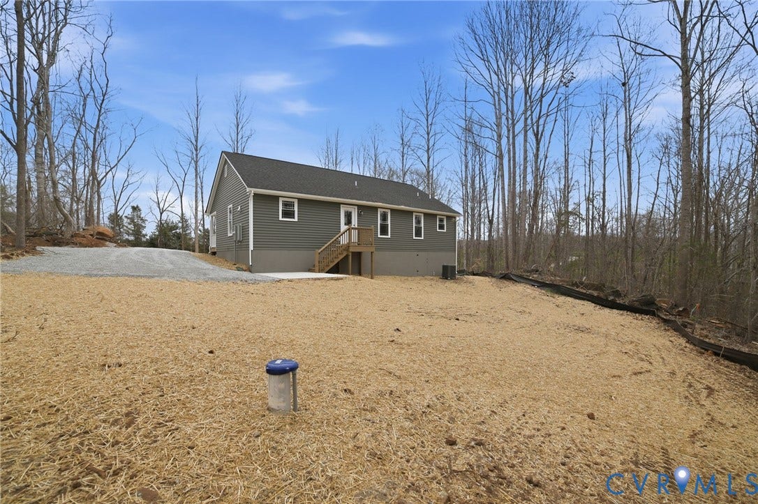 595 New Anna Road, Apple Grove Area, Mineral, VA 23117 595 New Anna Road, Apple Grove Area, Mineral, VA 23117