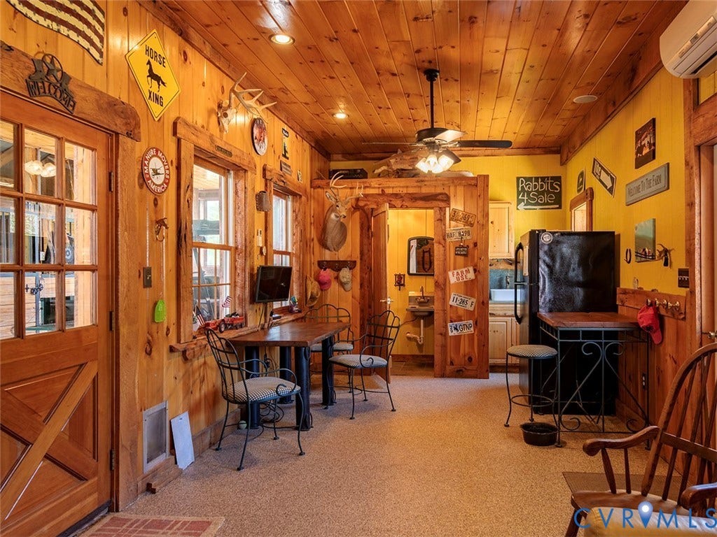 615 Riggs Road, Louisa, VA 23093 615 Riggs Road, Louisa, VA 23093
