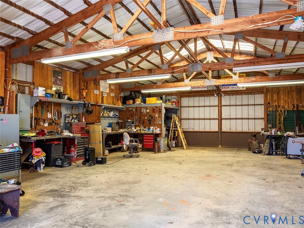 615 Riggs Road, Louisa, VA 23093 615 Riggs Road, Louisa, VA 23093
