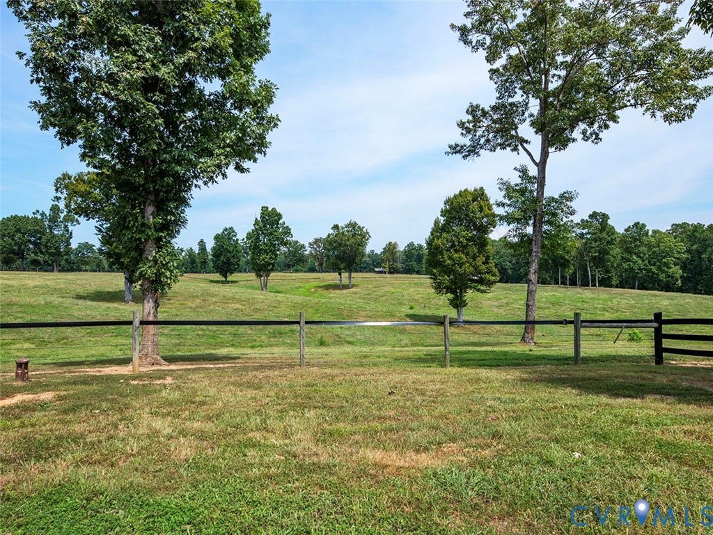 615 Riggs Road, Louisa, VA 23093 615 Riggs Road, Louisa, VA 23093