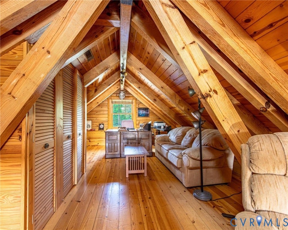 615 Riggs Road, Louisa, VA 23093 615 Riggs Road, Louisa, VA 23093