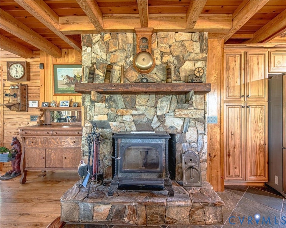 615 Riggs Road, Louisa, VA 23093 615 Riggs Road, Louisa, VA 23093