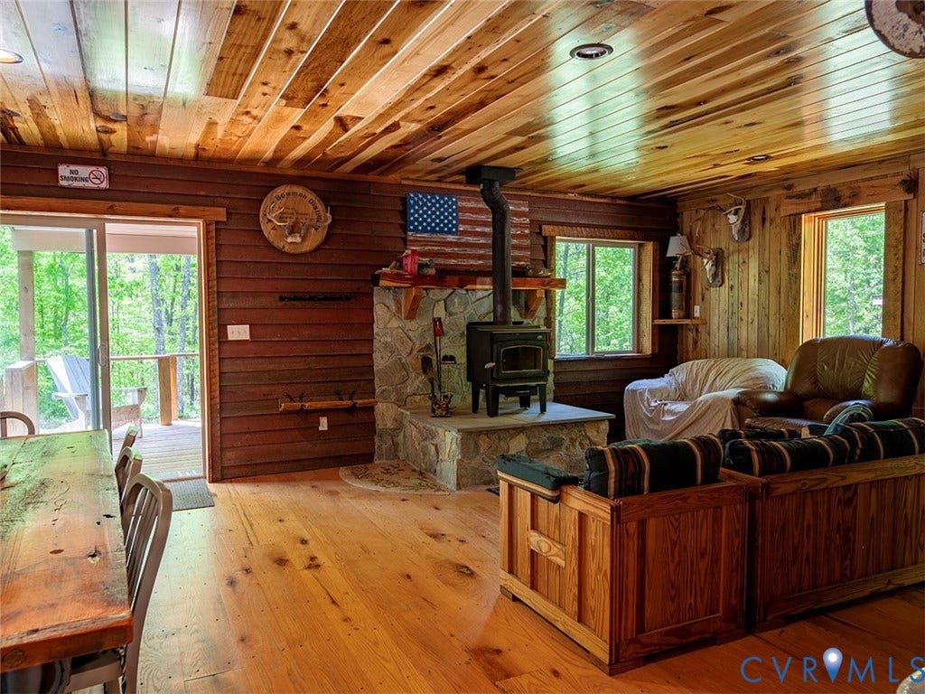 615 Riggs Road, Louisa, VA 23093 615 Riggs Road, Louisa, VA 23093