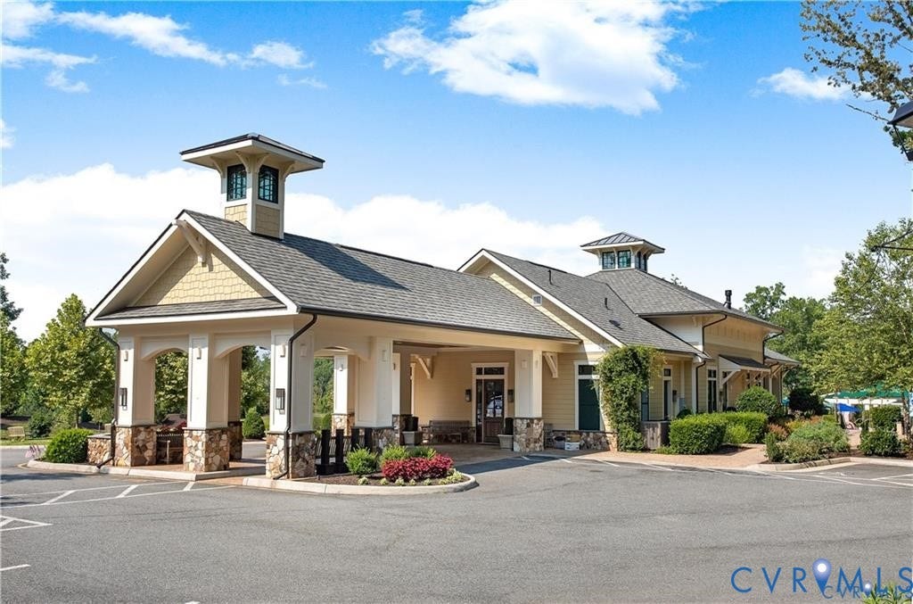 1719 Tulip Hill Drive, Midlothian, VA 23112 1719 Tulip Hill Drive, Midlothian, VA 23112