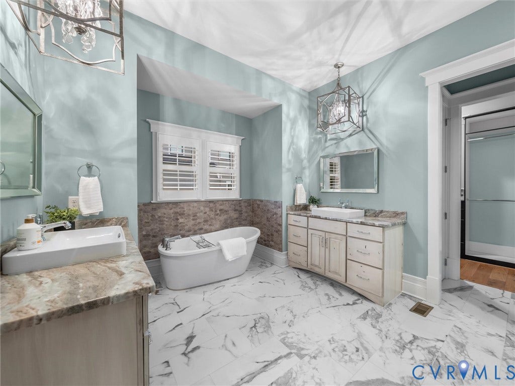 1719 Tulip Hill Drive, Midlothian, VA 23112 1719 Tulip Hill Drive, Midlothian, VA 23112