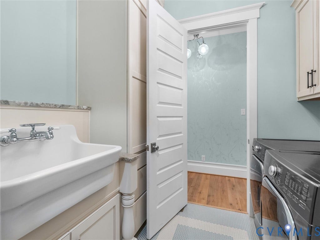 1719 Tulip Hill Drive, Midlothian, VA 23112 1719 Tulip Hill Drive, Midlothian, VA 23112