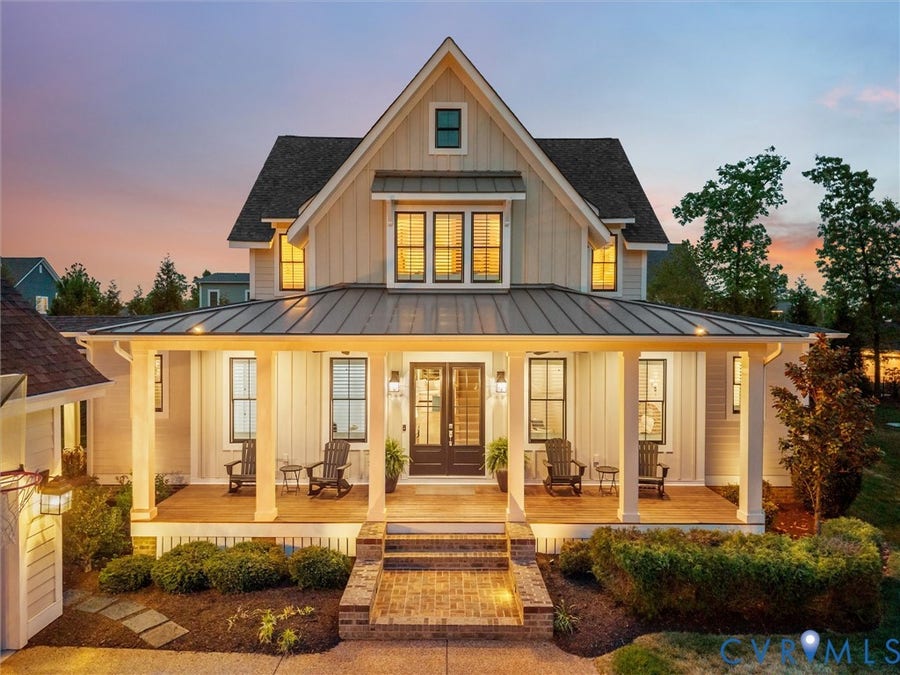 Property photo for 1719 Tulip Hill Drive, Midlothian, VA