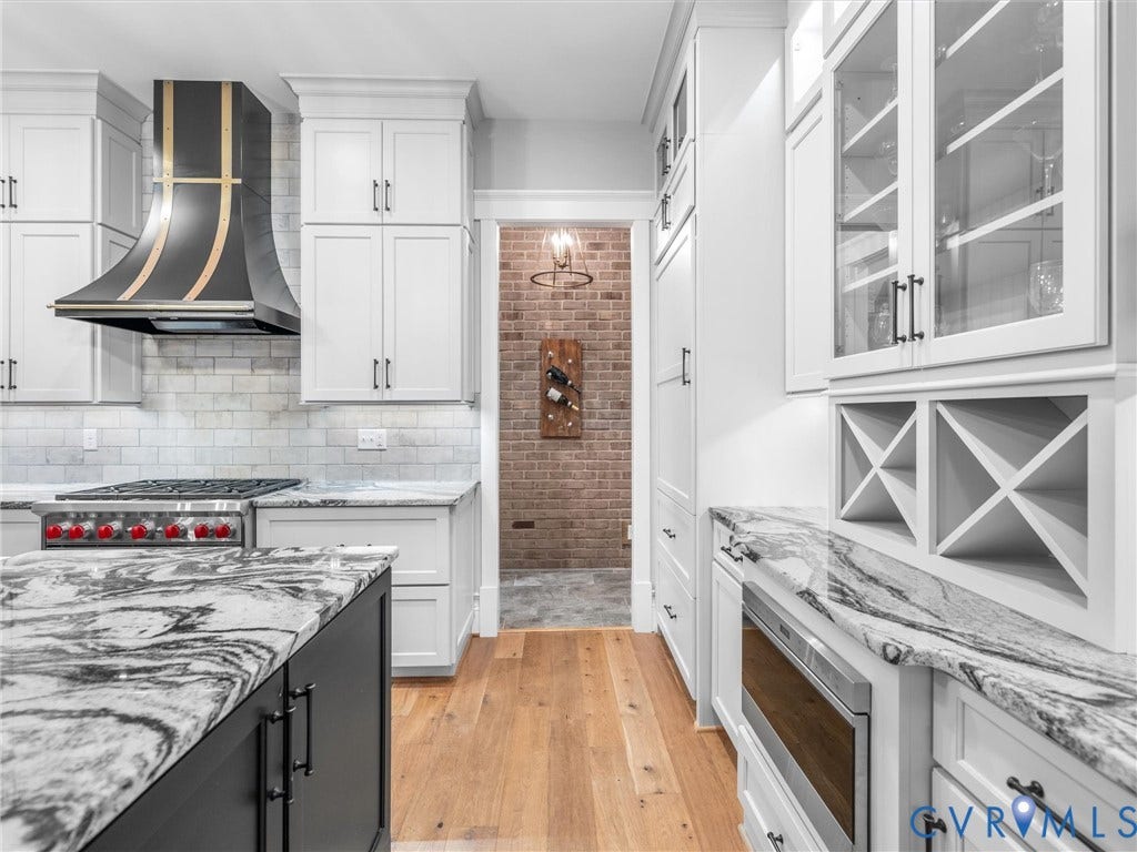 1719 Tulip Hill Drive, Midlothian, VA 23112 1719 Tulip Hill Drive, Midlothian, VA 23112