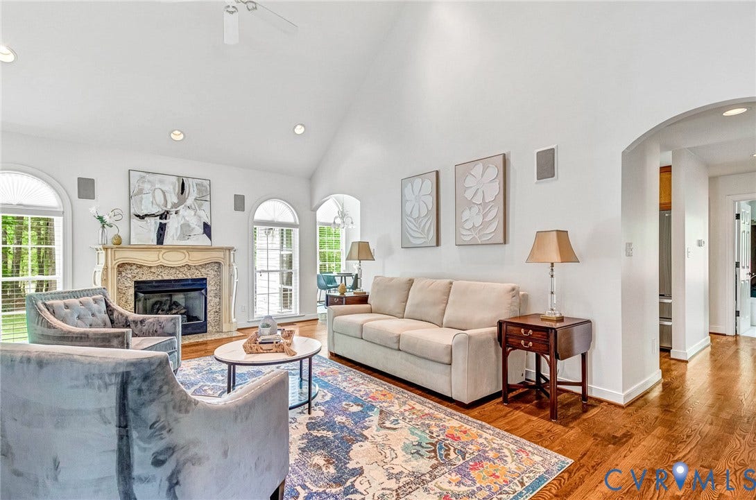 3131 Shadow Creek Drive, Powhatan, VA 23139 Living room with vaulted ceilings and recessed lighting