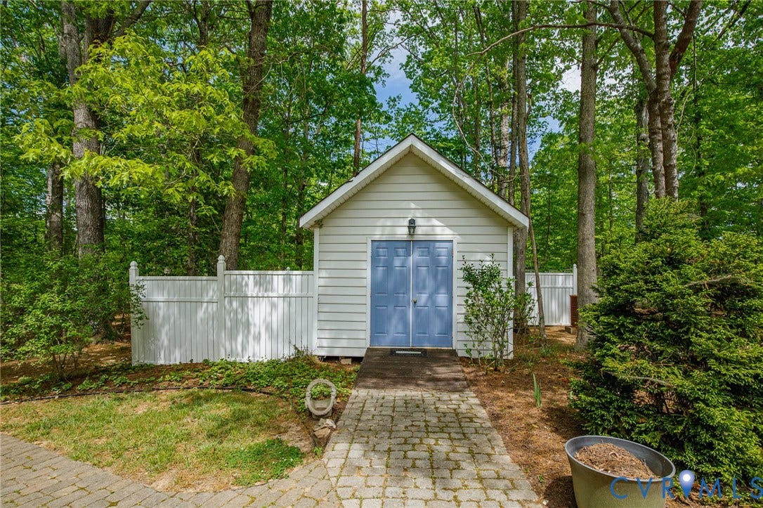 3131 Shadow Creek Drive, Powhatan, VA 23139 Tasteful shed provides plenty of storage space