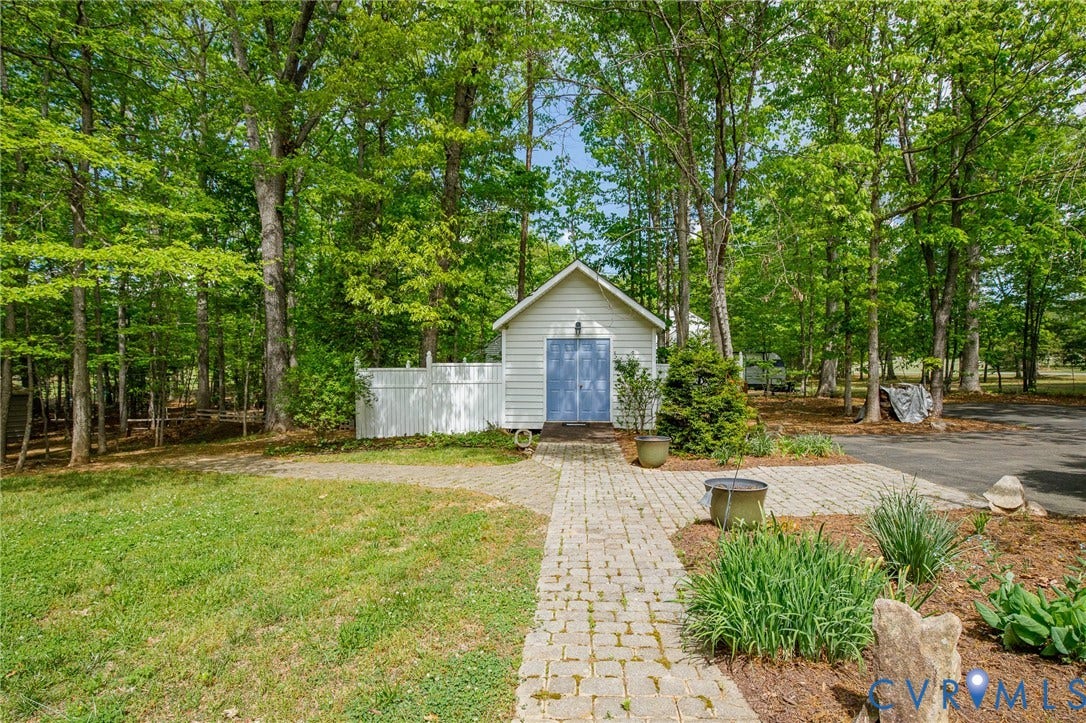 3131 Shadow Creek Drive, Powhatan, VA 23139 3131 Shadow Creek Drive, Powhatan, VA 23139