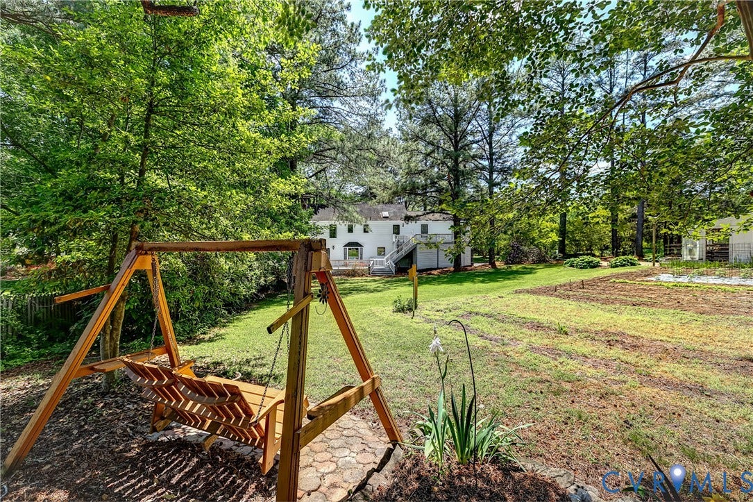 5201 Stone Horse Road, Glen Allen, VA 23059 5201 Stone Horse Road, Glen Allen, VA 23059