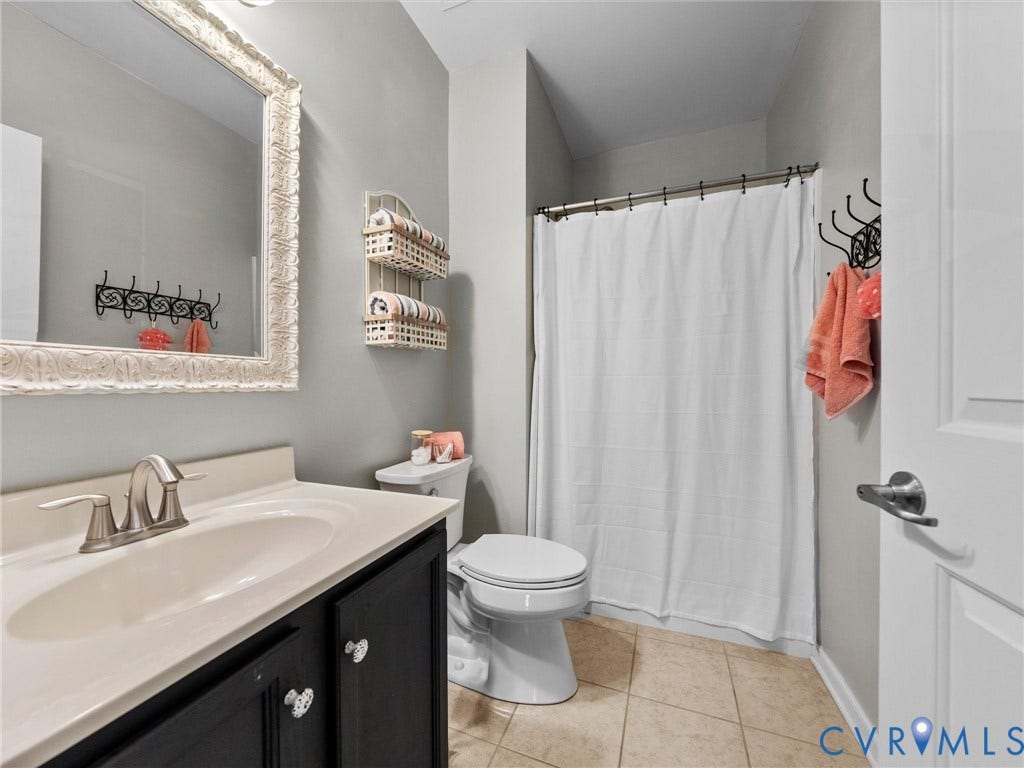 Private bath for bedroom #4