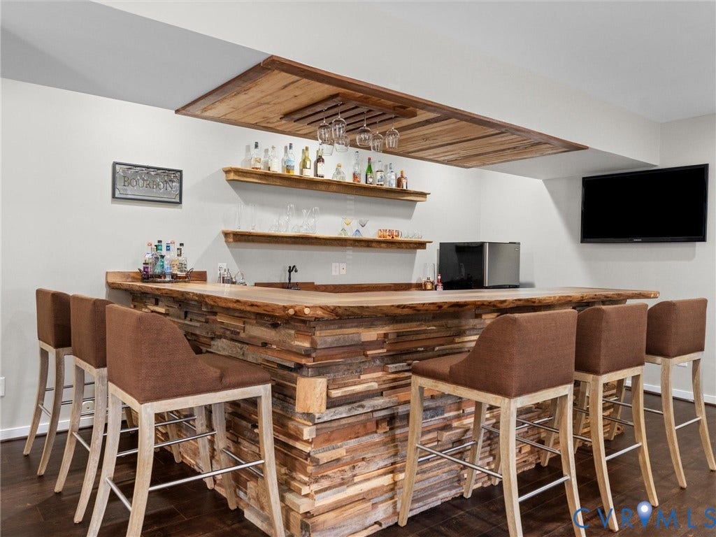 Custom bar