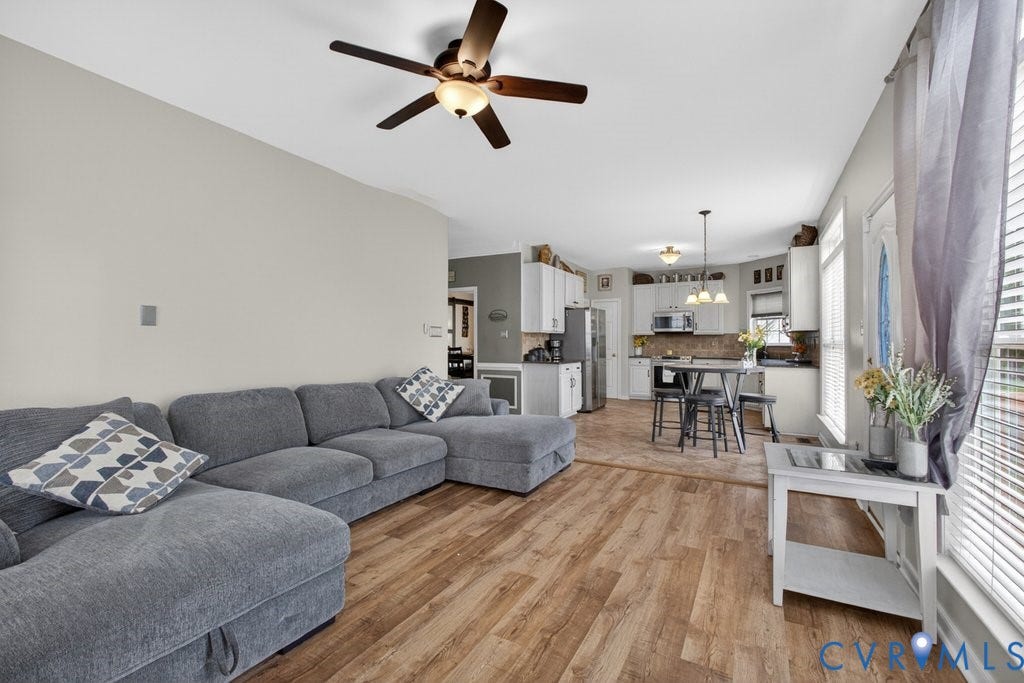 11218 Cedarlea Parkway, Glen Allen, VA 23059 11218 Cedarlea Parkway, Glen Allen, VA 23059