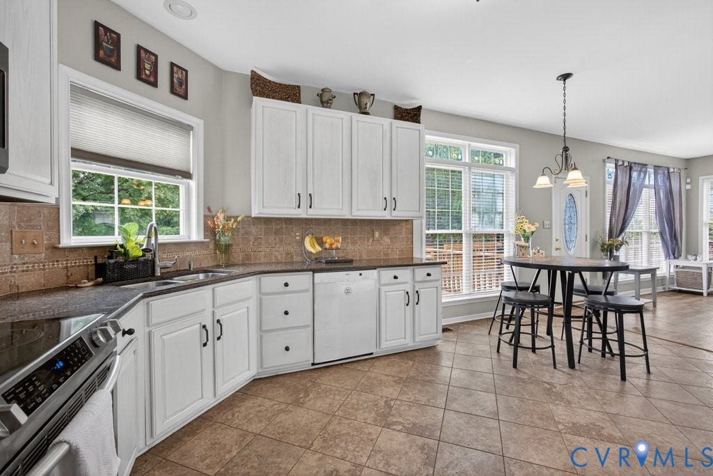 11218 Cedarlea Parkway, Glen Allen, VA 23059 11218 Cedarlea Parkway, Glen Allen, VA 23059