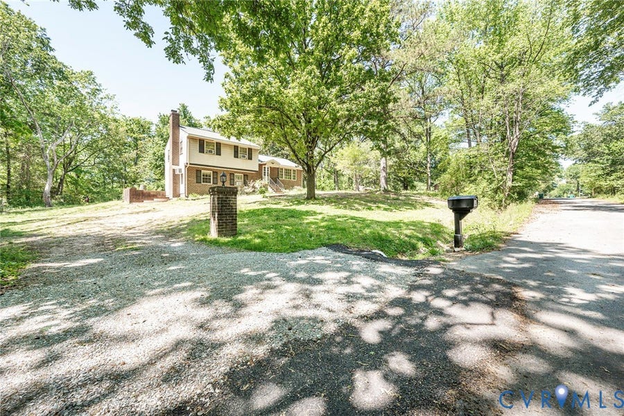 Property photo for 7636 Ansley Road, Henrico, VA