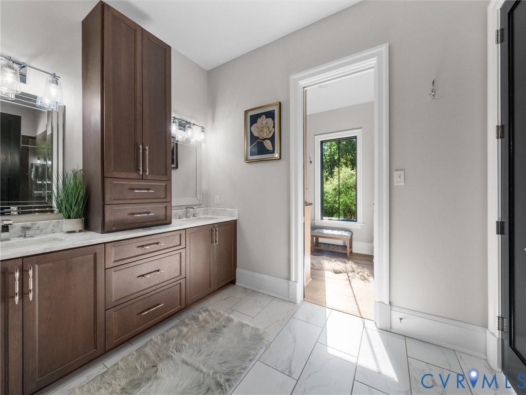1530 Lewis Lane, Powhatan, VA 23139 1st Floor Primary bath