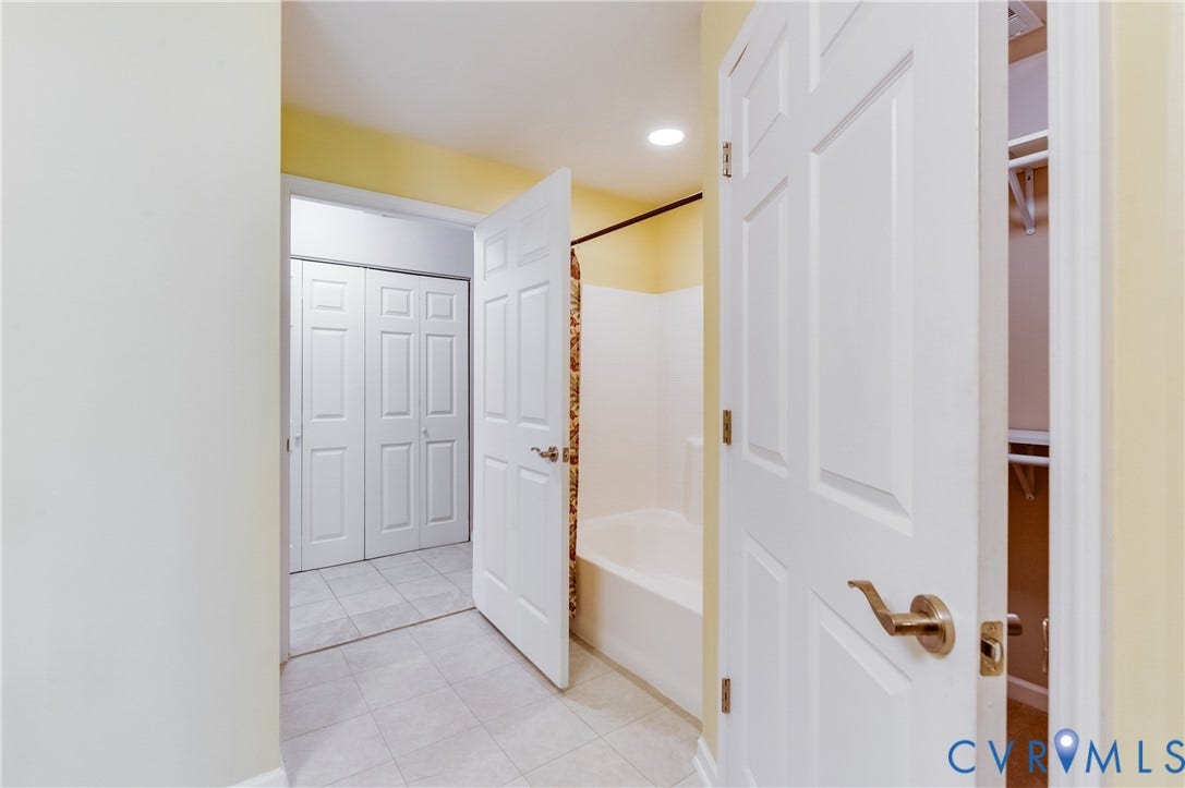 604 Bristol Village Drive, #303, Midlothian, VA 23114 604 Bristol Village Drive, #303, Midlothian, VA 23114