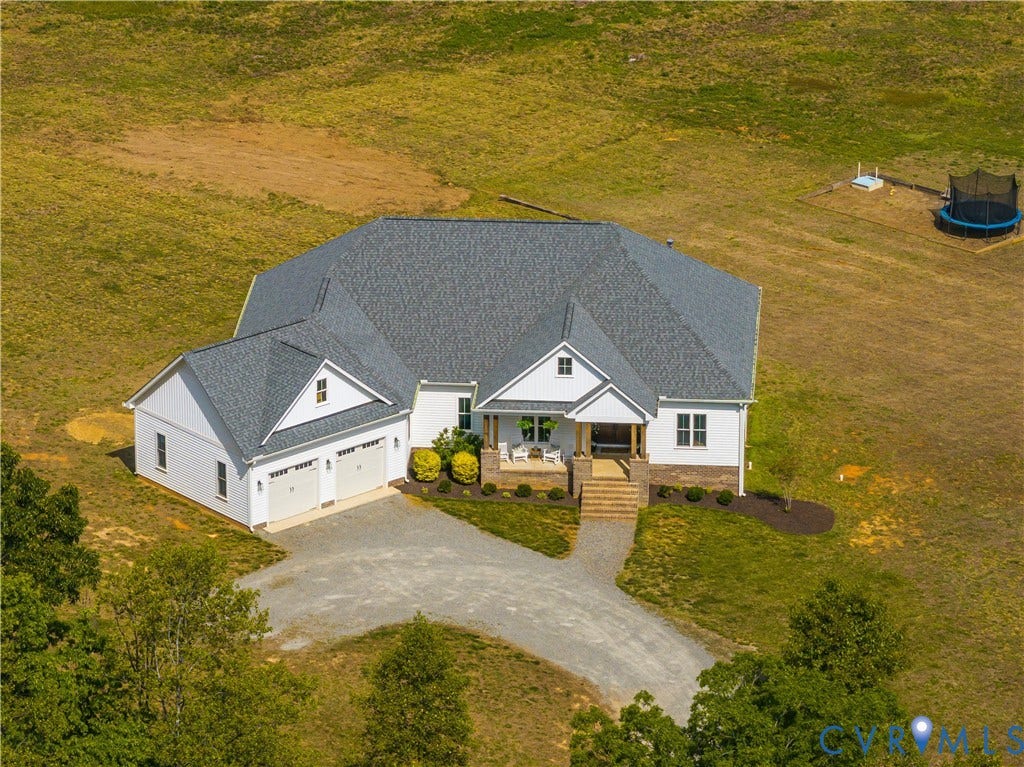 1002 Seay Road, Manakin Sabot, VA 23103 1002 Seay Road, Manakin Sabot, VA 23103