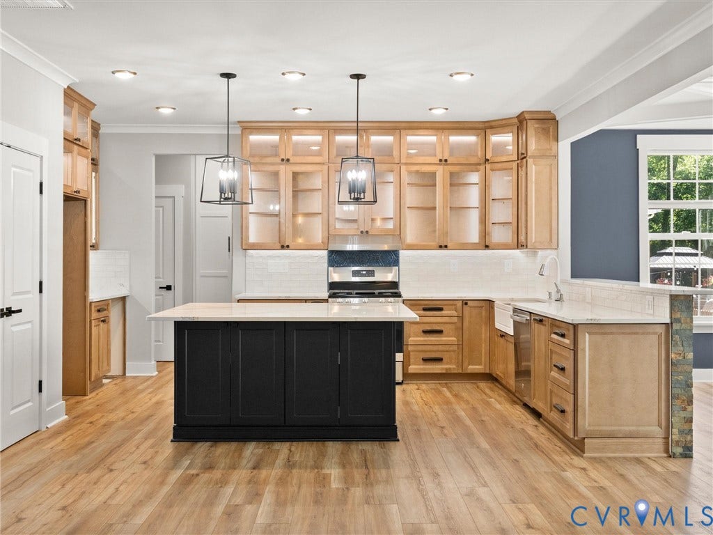 11537 Longtown Drive, Midlothian, VA 23112 11537 Longtown Drive, Midlothian, VA 23112