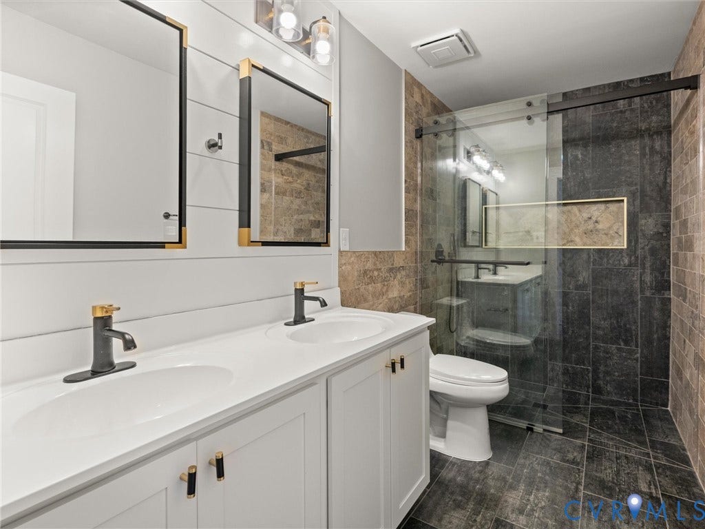 11537 Longtown Drive, Midlothian, VA 23112 11537 Longtown Drive, Midlothian, VA 23112
