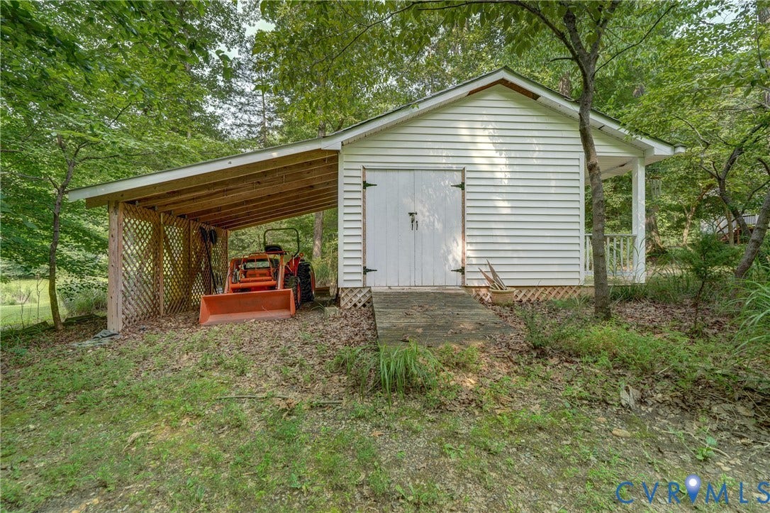 12427 Killigay Lane, Maidens, VA 23102 12427 Killigay Lane, Maidens, VA 23102