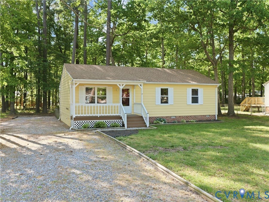 Property photo for 19513 Julep Circle, South Chesterfield, VA