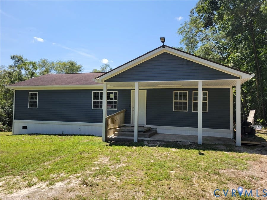Property photo for 21603 McKenney Highway, Dinwiddie, VA