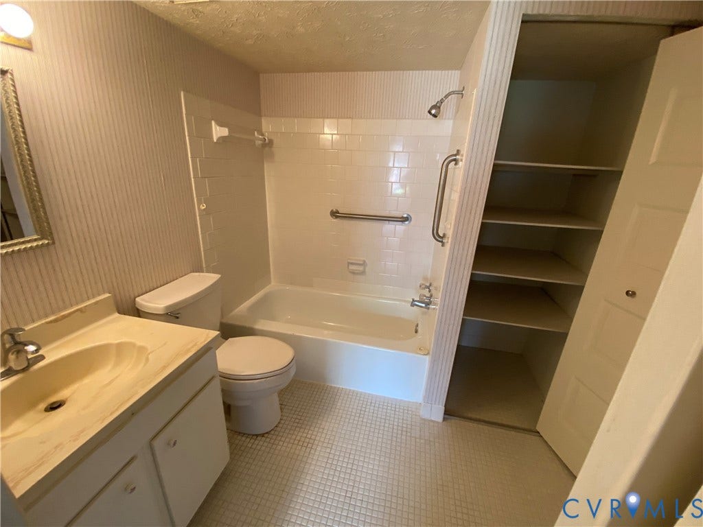1507 Bronwyn Road, #301, Henrico, VA 23238 1507 Bronwyn Road, #301, Henrico, VA 23238