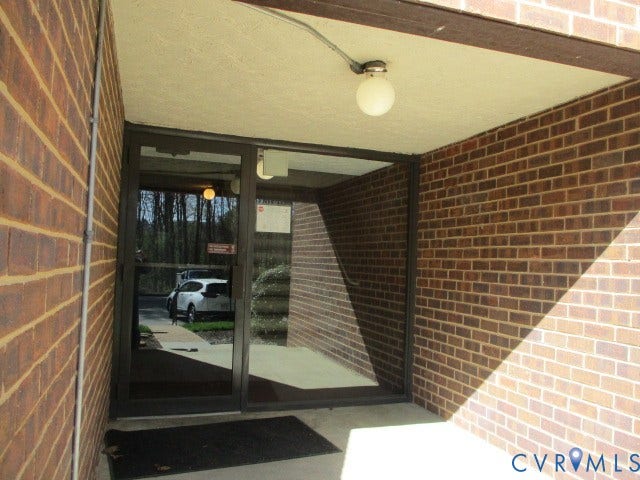 1507 Bronwyn Road, #301, Henrico, VA 23238 1507 Bronwyn Road, #301, Henrico, VA 23238