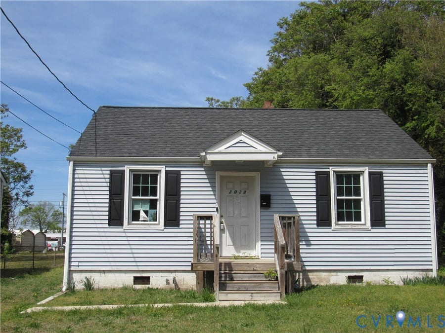 Property photo for 2023 Richmond Avenue, Petersburg, VA