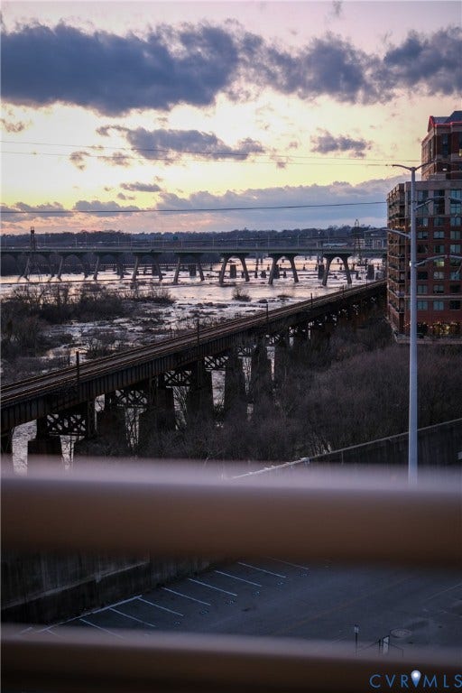 301 Virginia Street, #U804, Downtown, Richmond, VA 23219 Every evening is a new experience!