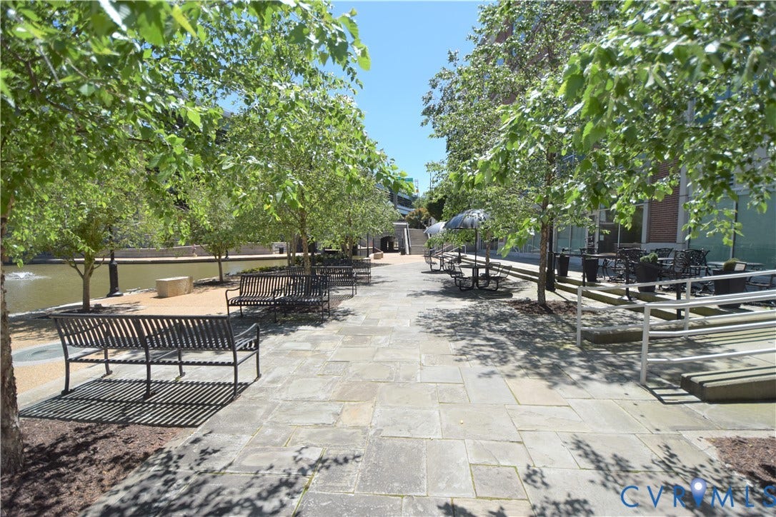301 Virginia Street, #U804, Downtown, Richmond, VA 23219 Patio along the Canal Walk is a great place for relaxing.