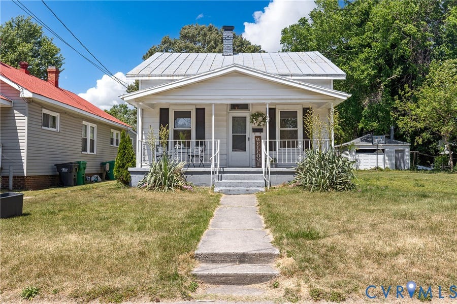 Property photo for 230 Lafayette Avenue, Colonial Heights, VA