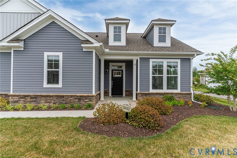 Property photo for 10432 Golden Sunset Court, Hanover, VA