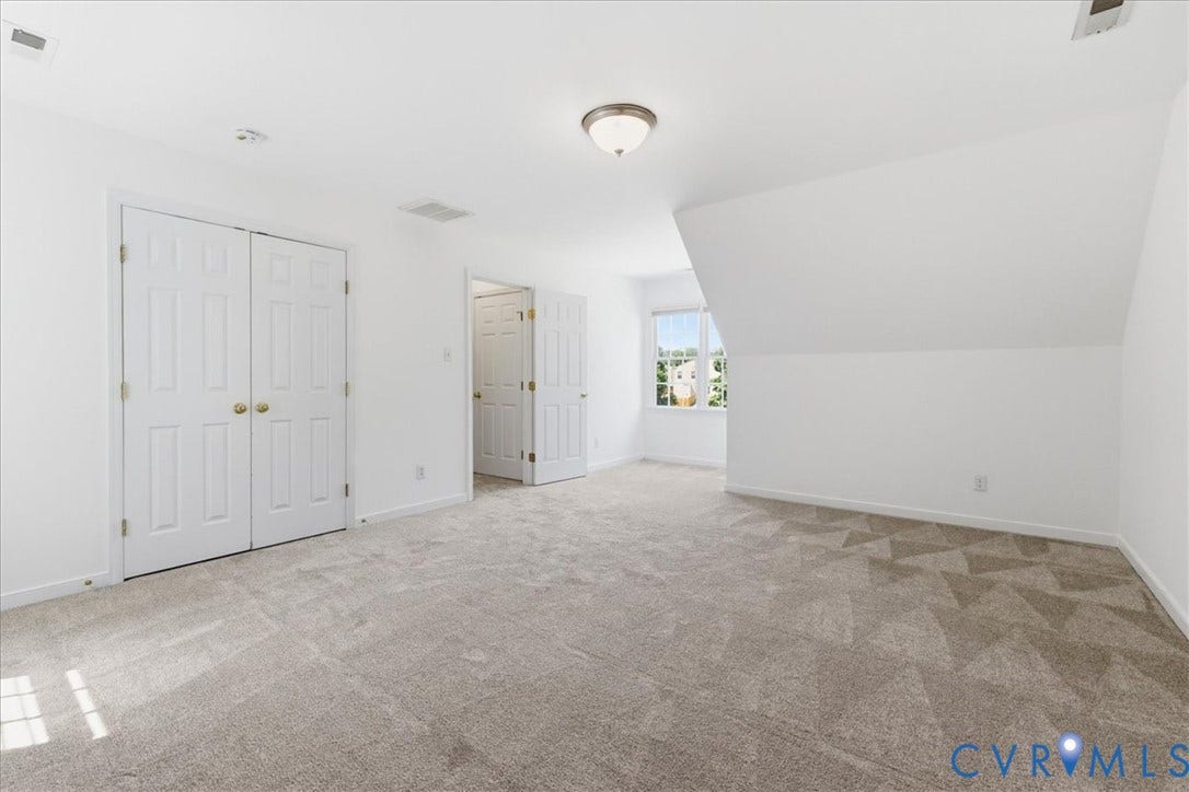 6300 Oak Arbor Court, Chester, VA 23831