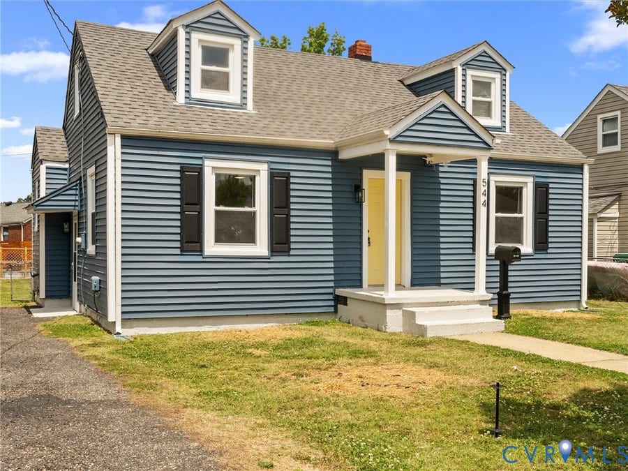 Property photo for 544 Roslyn Avenue, Colonial Heights, VA