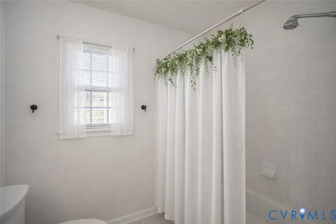 715 Sawdust Cir, Goochland, VA 23103 Bath Recently Remodeled... Ready for new owner