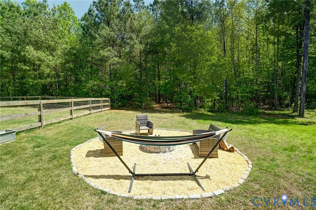 6386 Old Buckingham Road, Powhatan, VA 23139 Firepit
