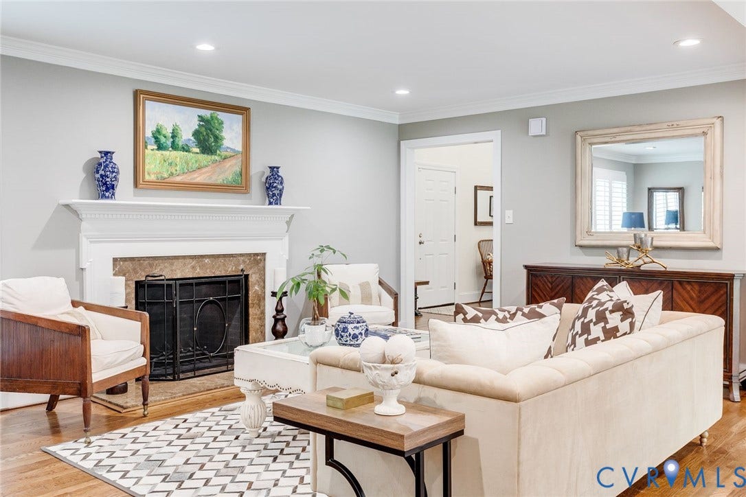 485 Ada Ash Lane, Hermitage Country Club, Manakin Sabot, VA 23103 Cozy wood burning fireplace