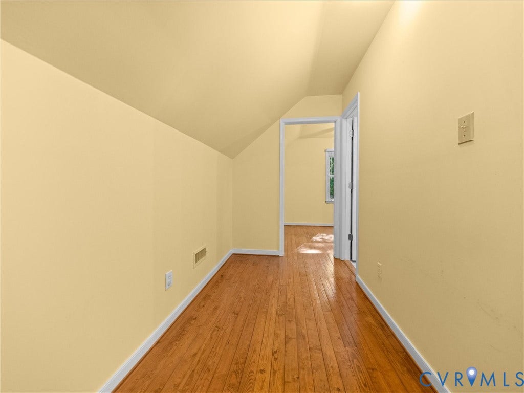 2750 Red Lane Road, Beautiful Powhatan County, Powhatan, VA 23139 perfect space for a desk, library, playroom- you name it!