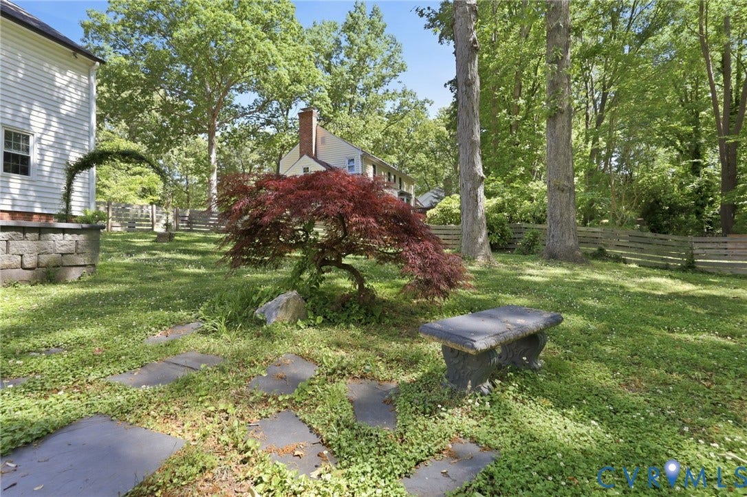 1633 Elmart Lane, Chesterfield, VA 23235 1633 Elmart Lane, Chesterfield, VA 23235