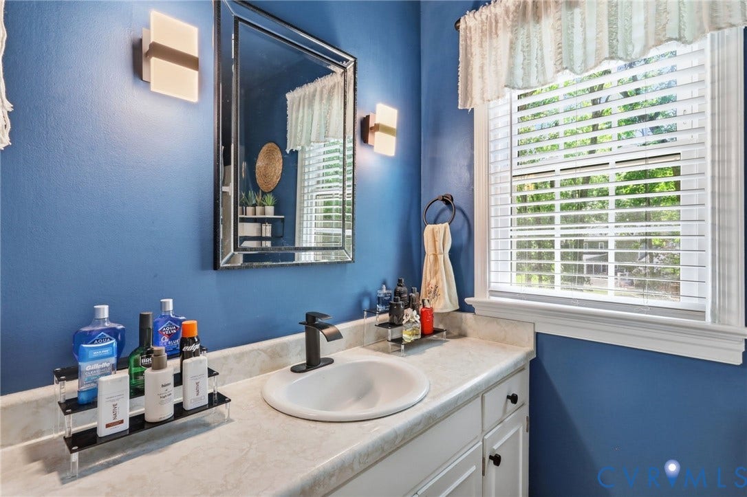 1633 Elmart Lane, Chesterfield, VA 23235 1633 Elmart Lane, Chesterfield, VA 23235
