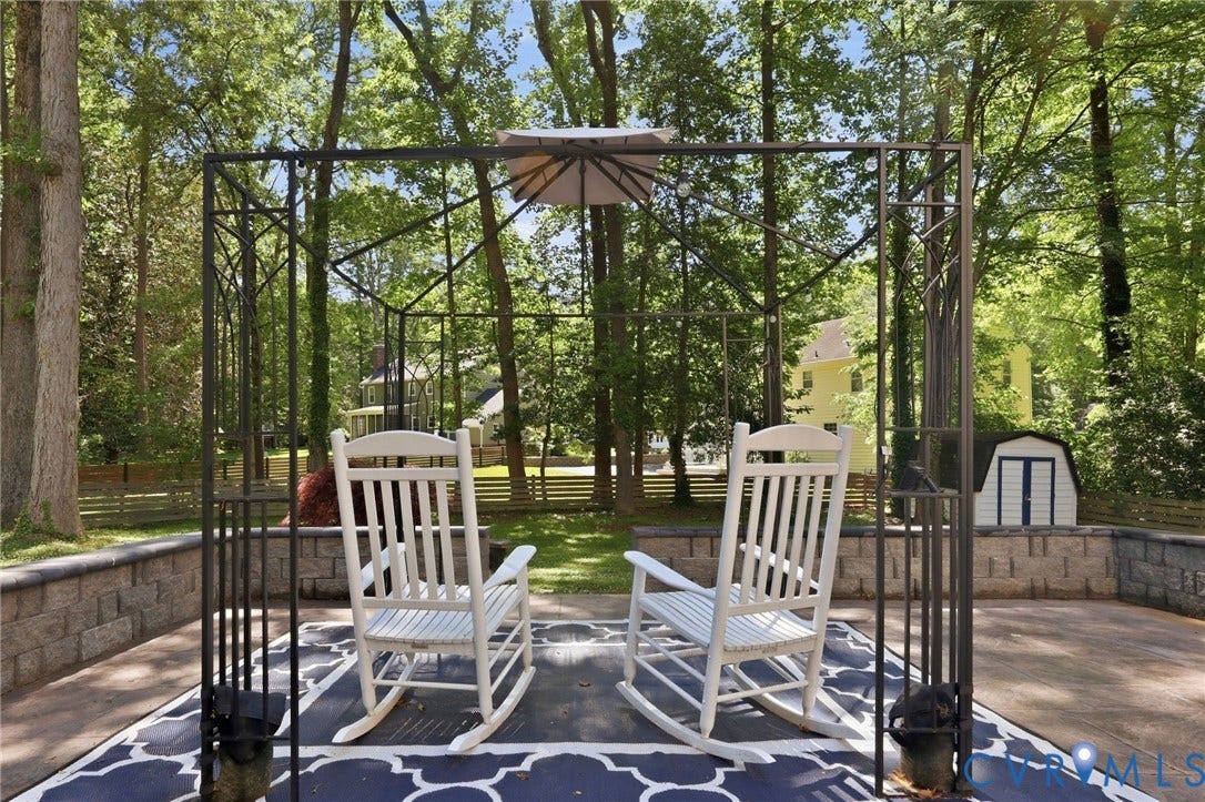 1633 Elmart Lane, Chesterfield, VA 23235 1633 Elmart Lane, Chesterfield, VA 23235