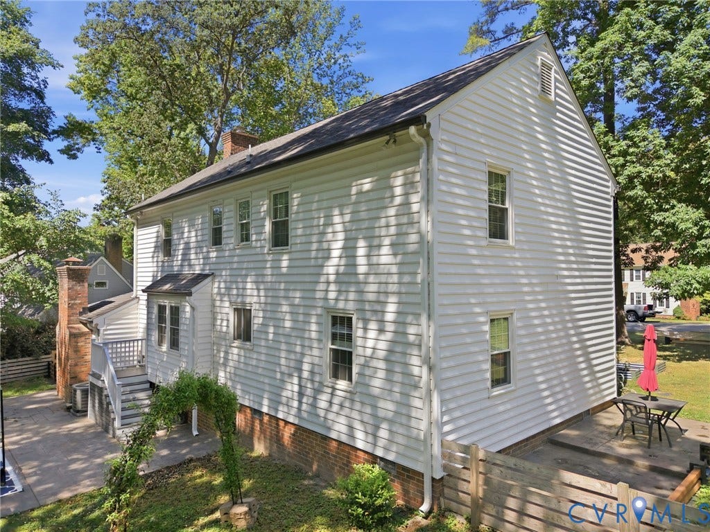 1633 Elmart Lane, Chesterfield, VA 23235 1633 Elmart Lane, Chesterfield, VA 23235